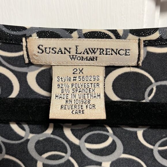 Susan Lawrence 3/4 sleeve top size 2X. - Picture 5 of 11